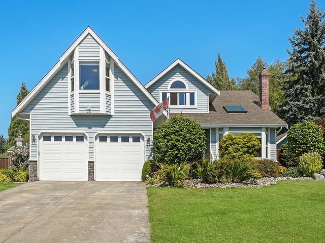 House for sale in Surrey, Cloverdale, 18261 54 Avenue, 263178985 | Realtylink.org