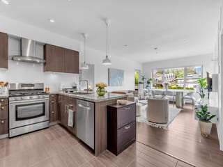 Apartment for sale in Burnaby, Burnaby North, 401 5688 Hastings Street, 263178994 | Realtylink.org