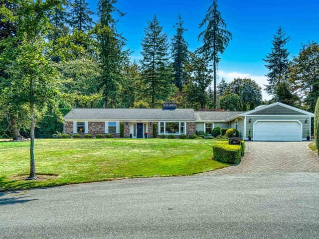 House for sale in Surrey, South Surrey White Rock, 17394 28a Avenue, 263179089 | Realtylink.org