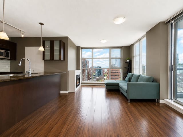 Apartment for sale in Vancouver, Vancouver West, 2102 1155 Seymour Street, 263179097 | Realtylink.org