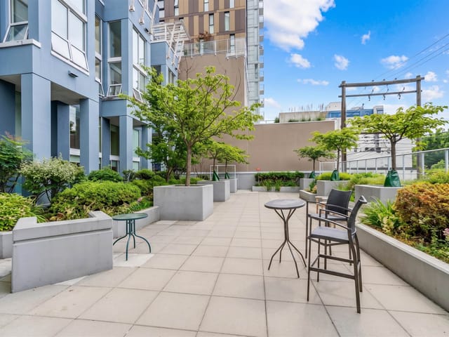 Apartment for sale in Vancouver, Vancouver West, 1006 933 Seymour Street, 263179127 | Realtylink.org