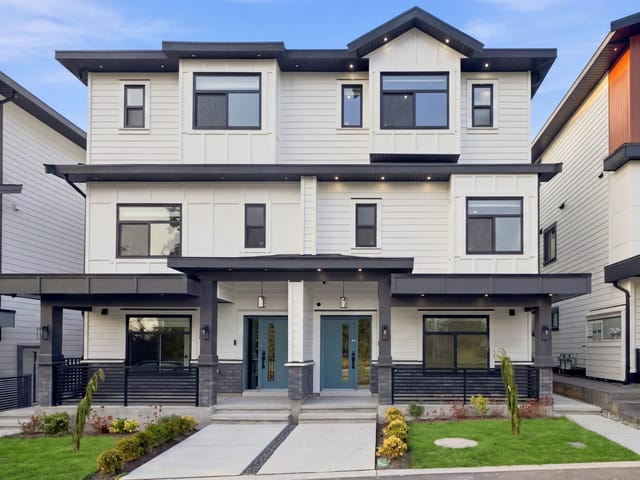 1/2 Duplex for sale in Surrey, South Surrey White Rock, 16513 20 Avenue, 263179133 | Realtylink.org