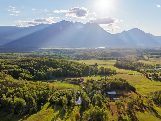 House for sale in Smithers, Smithers And Area, 6640 Snake Road, 263179144 | Realtylink.org