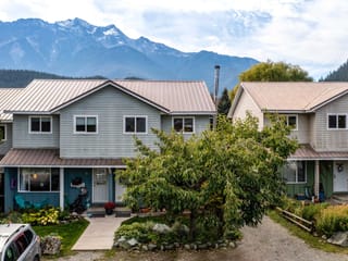 Townhouse for sale in Pemberton, Pemberton, 17 7416 Flint Street, 263179156 | Realtylink.org