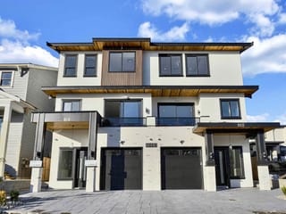 1/2 Duplex for sale in Surrey, South Surrey White Rock, 102 16633 18a Avenue, 263179254 | Realtylink.org
