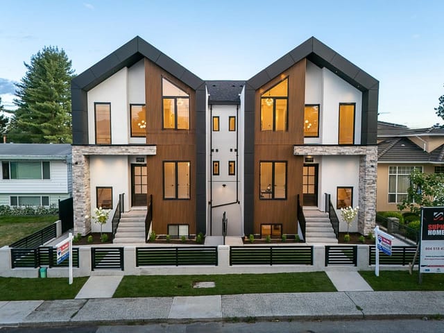 1/2 Duplex for sale in Burnaby, Burnaby North, 2 6210 Curtis Street, 263179298 | Realtylink.org