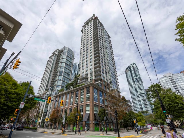 Apartment for sale in Vancouver, Vancouver West, 1101 535 Smithe Street, 263179388 | Realtylink.org