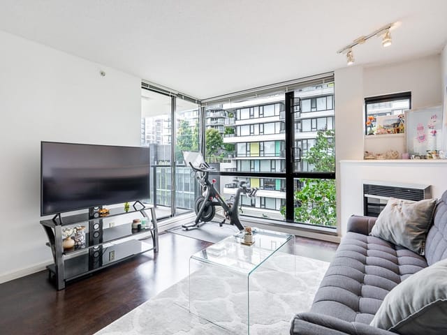Apartment for sale in Richmond, Richmond, 602 7831 Westminster Highway, 263179400 | Realtylink.org