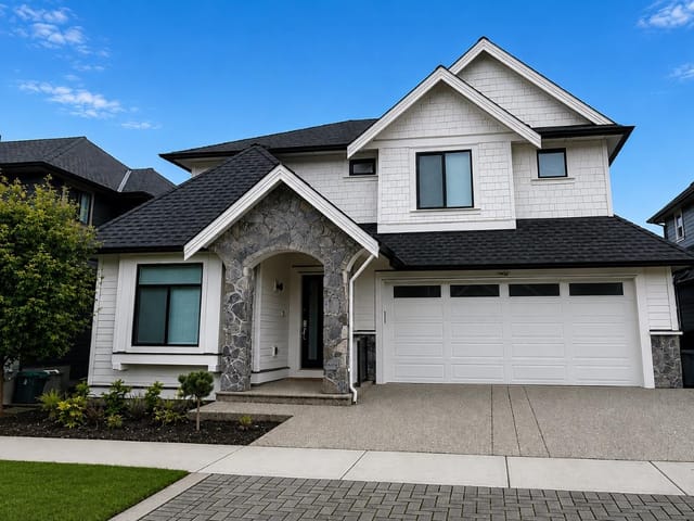 House for sale in Surrey, South Surrey White Rock, 16752 17a Avenue, 263179406 | Realtylink.org