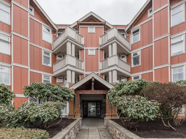 Apartment for sale in Surrey, South Surrey White Rock, 307 15368 16a Avenue, 263179444 | Realtylink.org