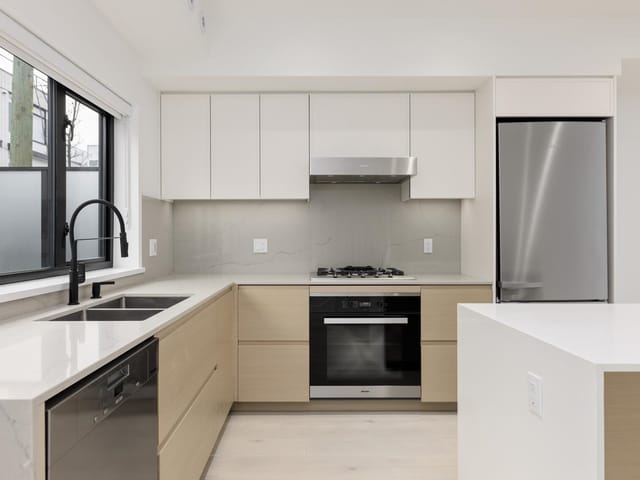 Townhouse for rent in Vancouver, Vancouver West, 52 550 W 28th Avenue, 263179554 | Realtylink.org