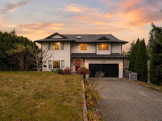 House for sale in Surrey, North Surrey, 11681 99a Avenue, 263179578 | Realtylink.org