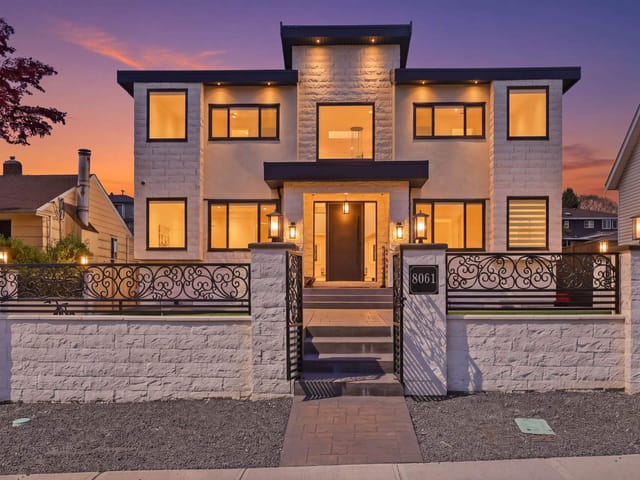 House for sale in Burnaby, Burnaby East, 8061 11th Avenue, 263179636 | Realtylink.org