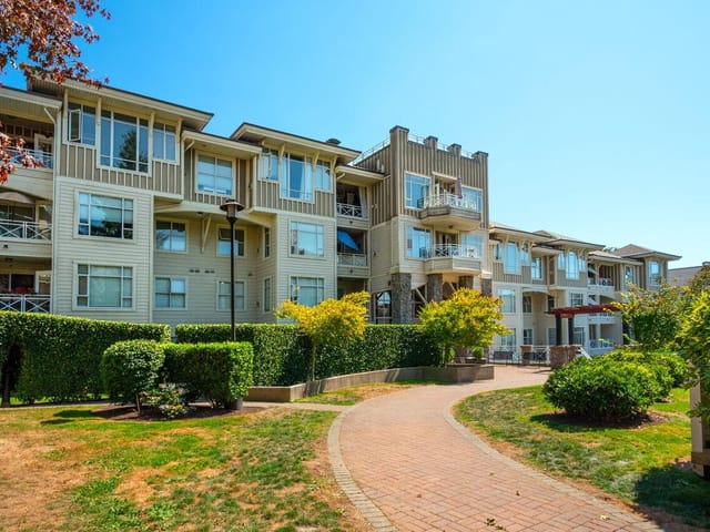 Apartment for sale in North Vancouver, North Vancouver, 104 3625 Windcrest Drive, 263179639 | Realtylink.org