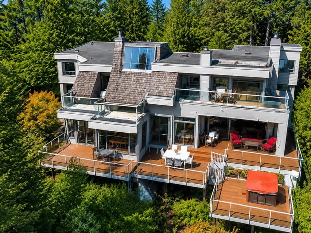 House for sale in West Vancouver, West Vancouver, 4750 Meadfeild Road, 263179647 | Realtylink.org
