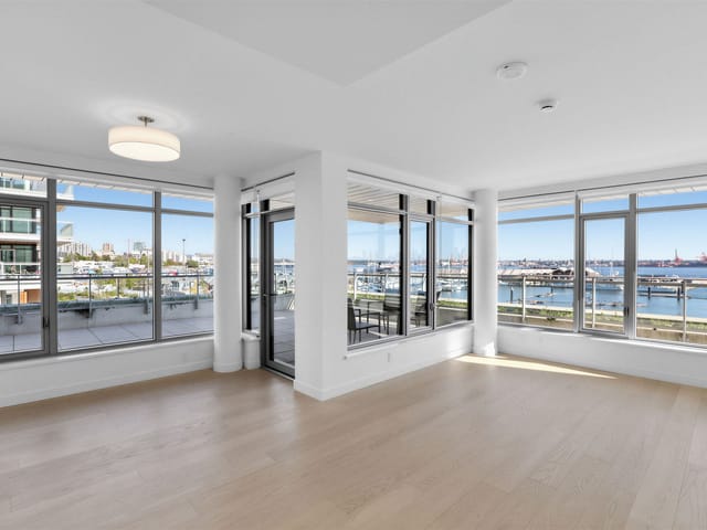 Apartment for sale in North Vancouver, North Vancouver, 308 785 Harbour Way, 263179654 | Realtylink.org