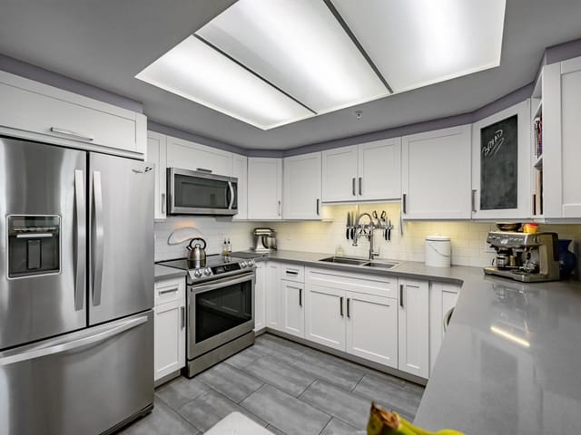 Apartment for sale in Surrey, North Surrey, 1503 13353 108 Avenue, 263179672 | Realtylink.org