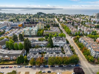 Townhouse for sale in Surrey, South Surrey White Rock, 11 15432 16a Avenue, 263179695 | Realtylink.org