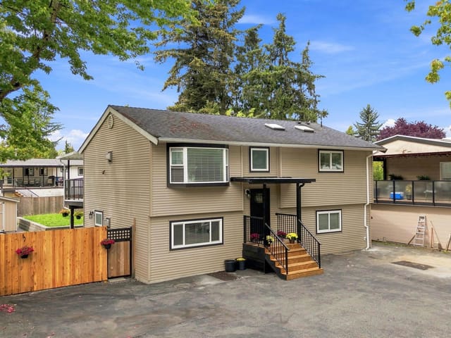 House for sale in Surrey, Cloverdale, 6285 173a Street, 263179702 | Realtylink.org