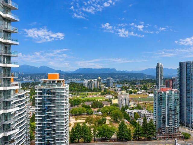 Apartment for sale in Surrey, North Surrey, 3602 13325 102a Avenue, 263179755 | Realtylink.org