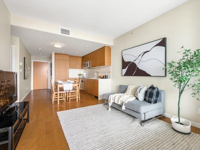 Apartment for sale in Vancouver, Vancouver West, 1503 5728 Berton Avenue, 263179765 | Realtylink.org