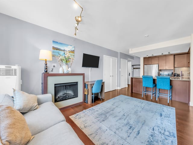 Apartment for sale in North Vancouver, North Vancouver, 1301 158 W 13th Street, 263179801 | Realtylink.org