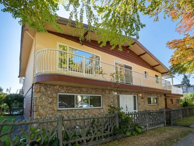 House for sale in Burnaby, Burnaby North, 232 Macdonald Avenue, 263179894 | Realtylink.org