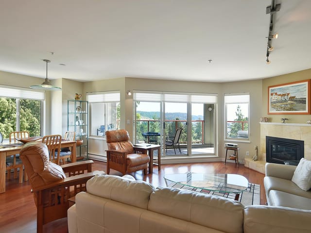 Apartment for sale in Sechelt, Sunshine Coast, 301 5780 Trail Avenue, 263179912 | Realtylink.org