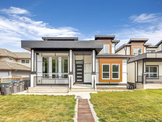 House for sale in Surrey, Cloverdale, 5950 168 Street, 263179919 | Realtylink.org