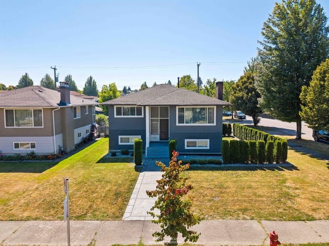 House for sale in Vancouver, Vancouver East, 3006 E Georgia Street, 263179923 | Realtylink.org