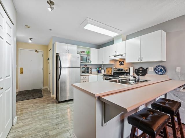 Apartment for sale in Surrey, Surrey, 211 12160 80 Avenue, 263179932 | Realtylink.org