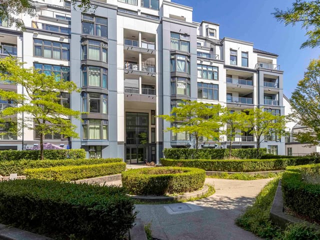 Apartment for sale in Vancouver, Vancouver East, 102 2528 E Broadway, 263179934 | Realtylink.org