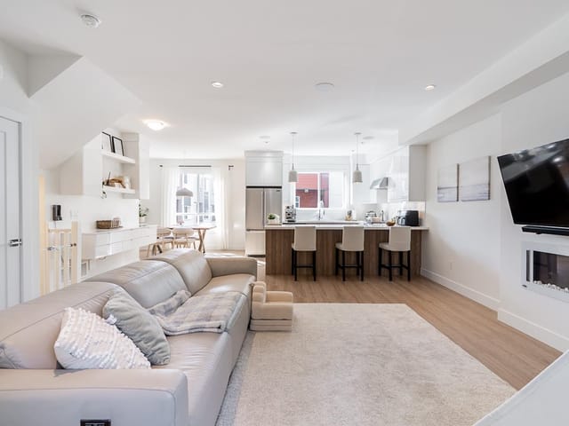 Townhouse for sale in Surrey, South Surrey White Rock, 32 1670 160 Street, 263179951 | Realtylink.org