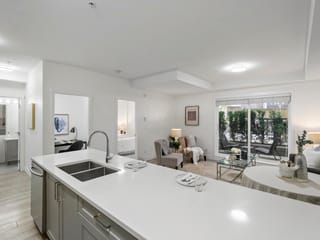 Apartment for rent in Surrey, North Surrey, B108 9689 140 Street, 263179984 | Realtylink.org