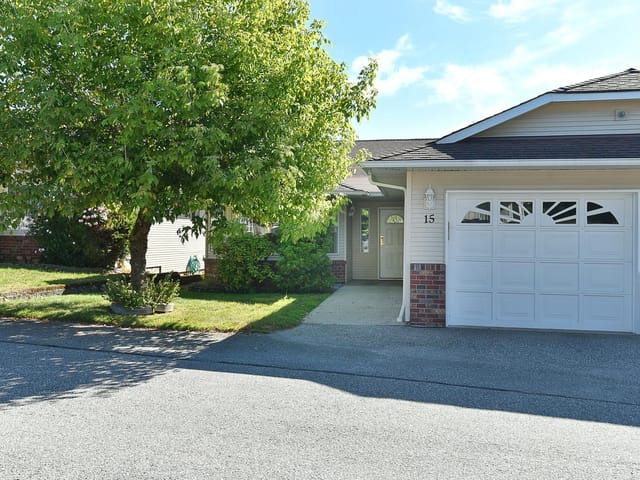 Townhouse for sale in Gibsons, Sunshine Coast, 15 820 Kiwanis Way, 263180010 | Realtylink.org