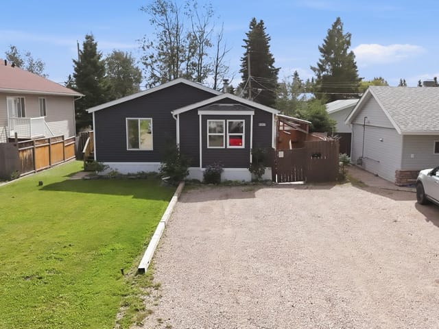 Manufactured Home for sale in Fort St. John, Fort St. John, 8307 99 Avenue, 263180054 | Realtylink.org