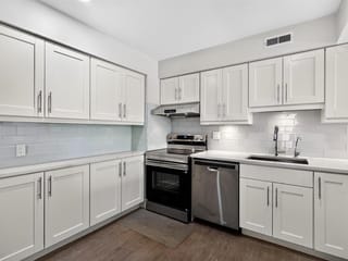 House for rent in Burnaby, Burnaby North, 7330 Coronado Drive, 263180057 | Realtylink.org