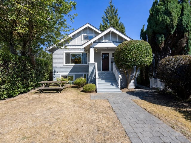 House for sale in Vancouver, Vancouver West, 3035 W 5th Avenue, 263180117 | Realtylink.org