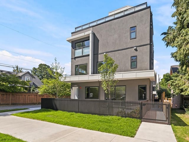 1/2 Duplex for sale in Vancouver, Vancouver East, 1 2511 Kitchener Street, 263180124 | Realtylink.org