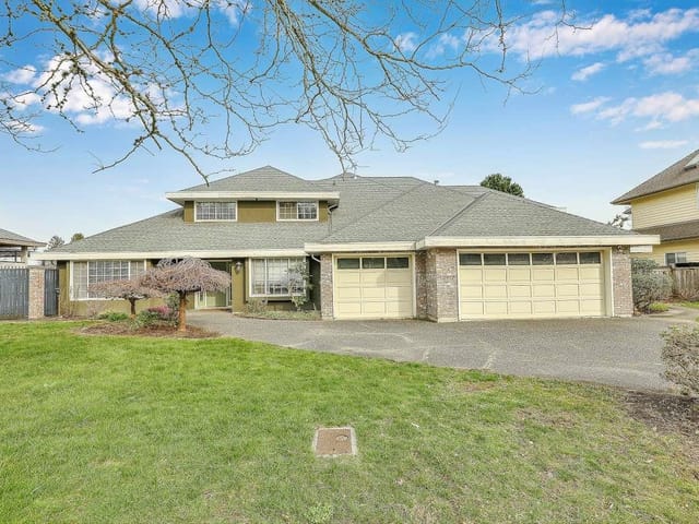 House for sale in Surrey, Surrey, 9312 163 Street, 263180126 | Realtylink.org