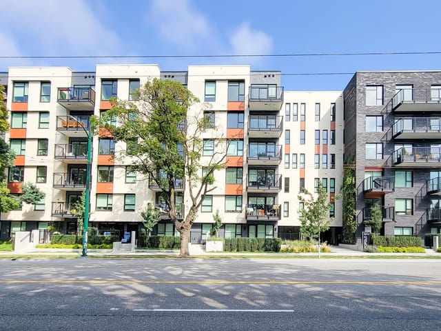 Apartment for sale in Vancouver, Vancouver East, 401 2235 E Broadway, 263180211 | Realtylink.org