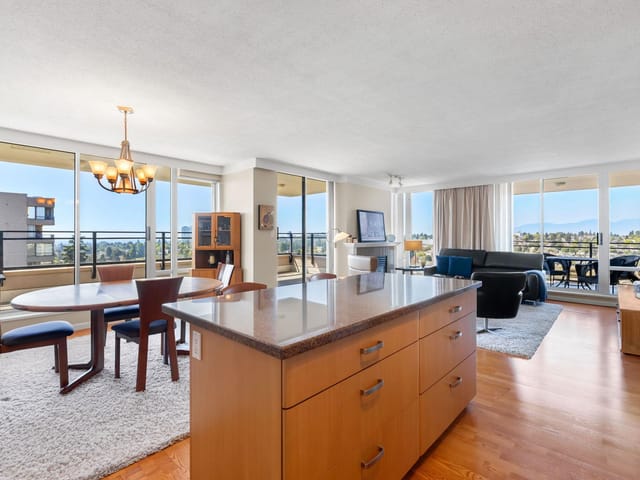 Apartment for sale in New Westminster, New Westminster, 1602 720 Hamilton Street, 263180229 | Realtylink.org