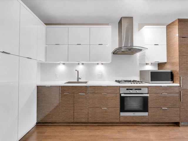 Apartment for sale in Vancouver, Vancouver West, 216 1777 W 7th Avenue, 263180264 | Realtylink.org