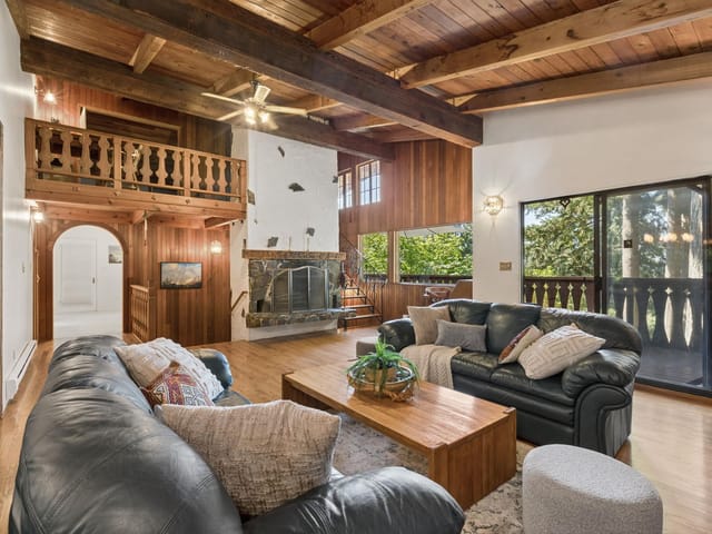 House for sale in Lions Bay, West Vancouver, 295 Bayview Road, 263180267 | Realtylink.org