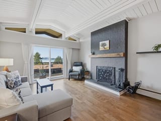 Apartment for sale in North Vancouver, North Vancouver, 304 325 W 3rd Street, 263180286 | Realtylink.org