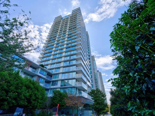 Apartment for sale in Vancouver, Vancouver West, 1706 8031 Nunavut Lane, 263180289 | Realtylink.org