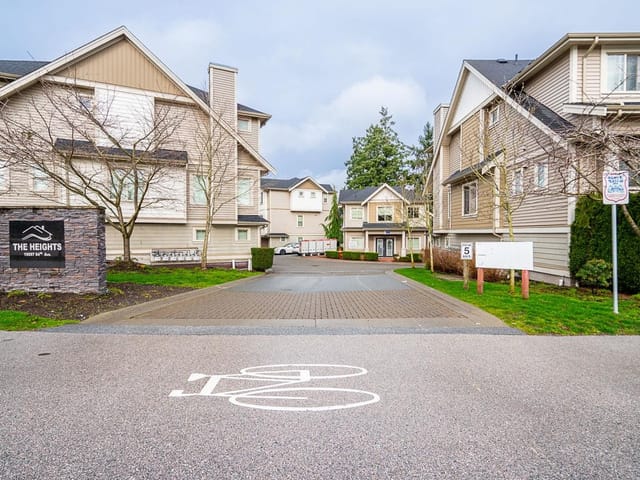 Townhouse for sale in Surrey, Cloverdale, 15 19097 64 Avenue, 263180300 | Realtylink.org
