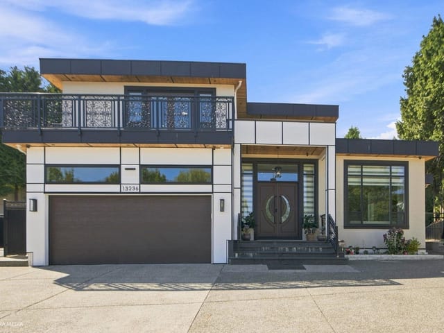 House for sale in Surrey, Surrey, 13236 78a Avenue, 263180350 | Realtylink.org