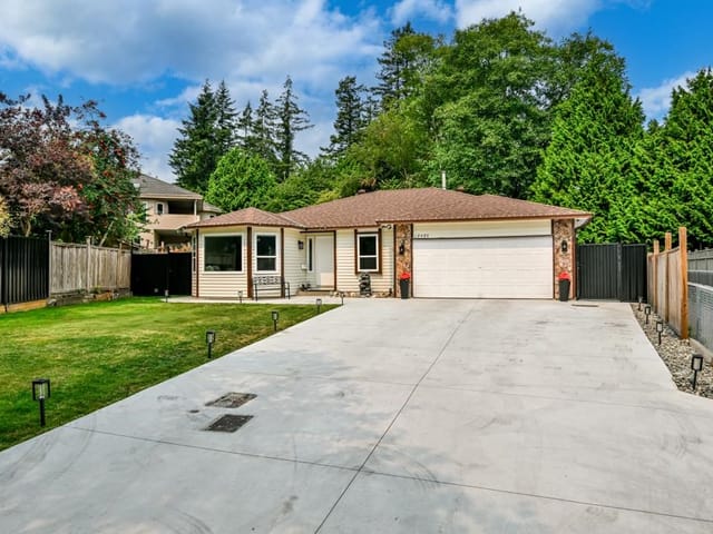 House for sale in Surrey, Surrey, 12925 65 Avenue, 263180376 | Realtylink.org