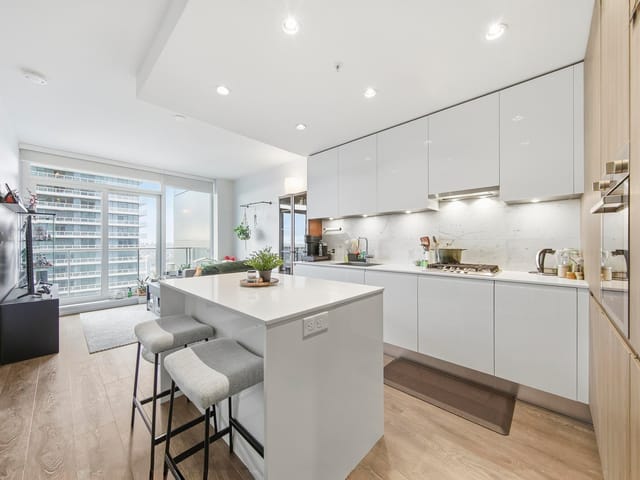 Apartment for sale in Burnaby, Burnaby North, 4106 4650 Brentwood Boulevard, 263180380 | Realtylink.org